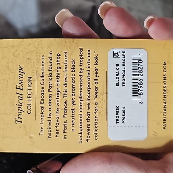 Patricia Nash - Picture 6 of 6